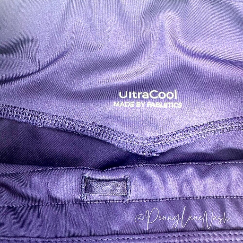 Fabletics Cross Back Sports Bra & Ultracool Reflective Legging Set - Picture 7 of 9